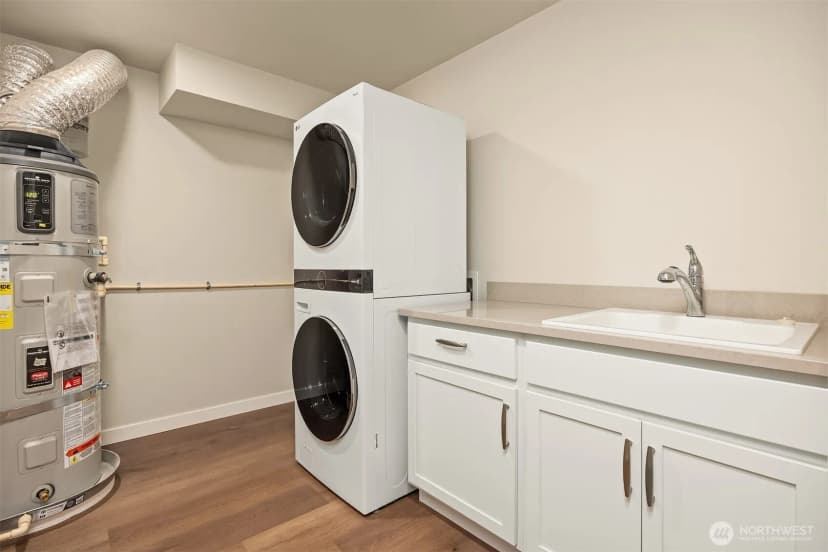 Property photo for 550 Paradise Lane #b201, Edmonds photo 24