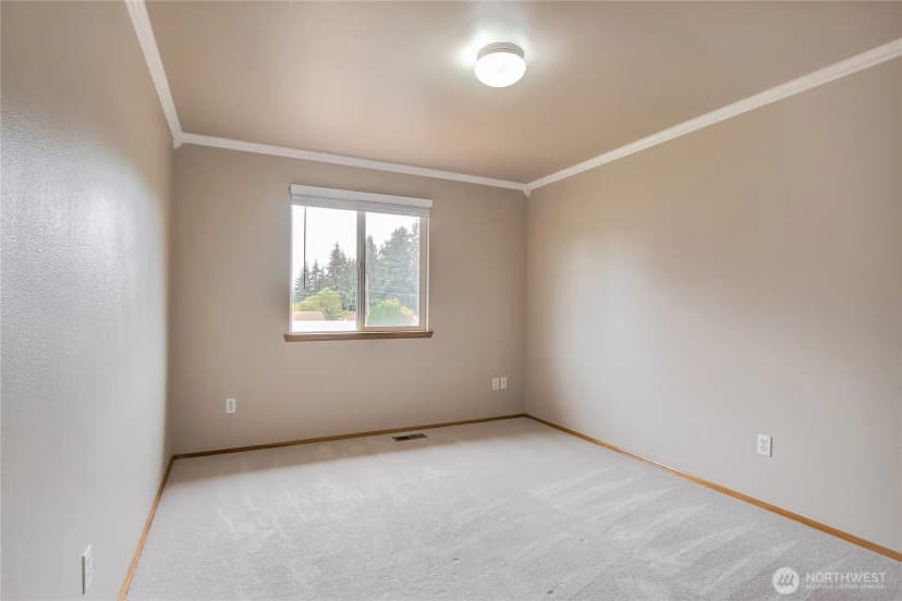 Property photo for 1952 Sw 352nd St, Federal Way photo 28