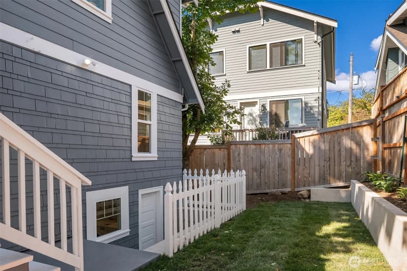 Property photo for 5412 Kensington Place N, Seattle photo 36