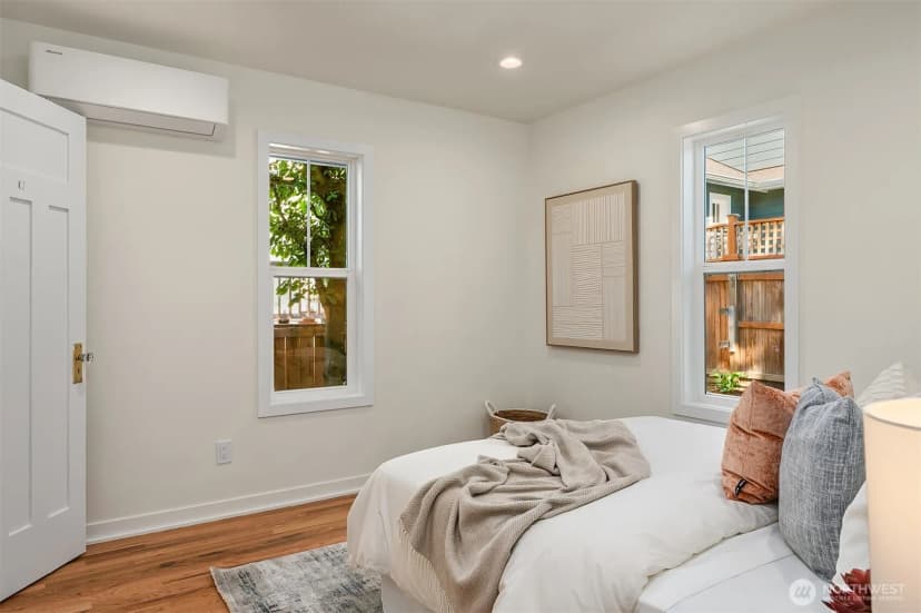 Property photo for 5412 Kensington Place N, Seattle photo 22