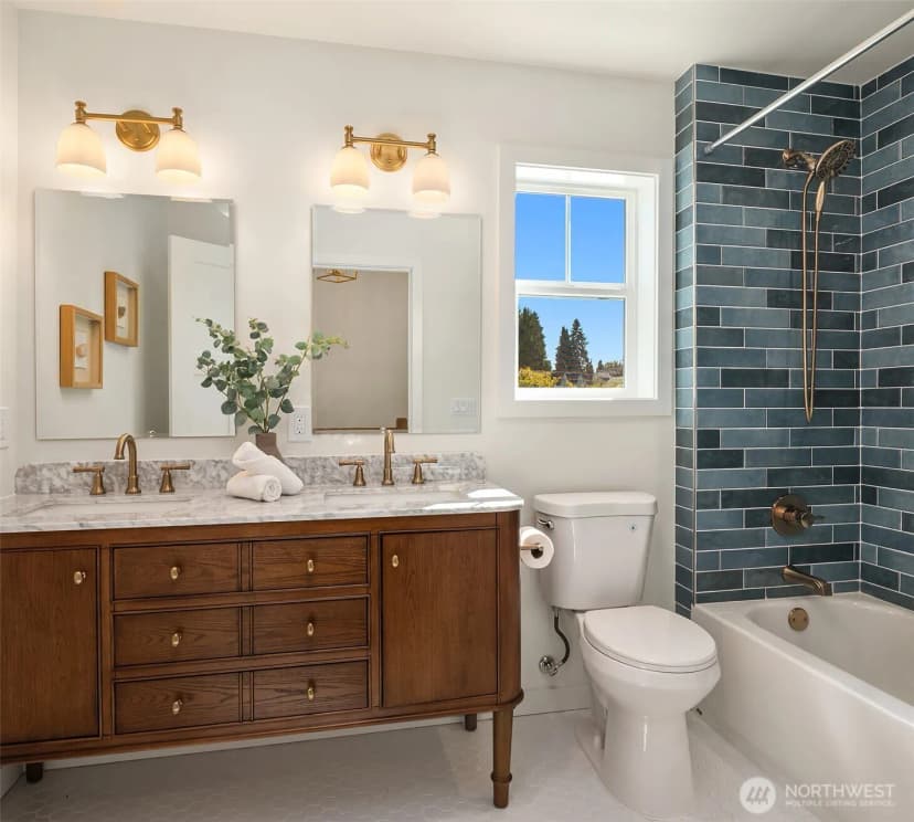 Property photo for 5412 Kensington Place N, Seattle photo 26