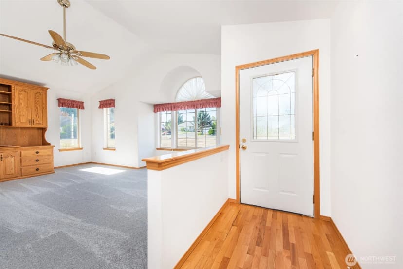 Property photo for 100 Bay View St, Sequim photo 16