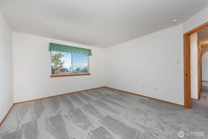 Property photo for 100 Bay View St, Sequim photo 31