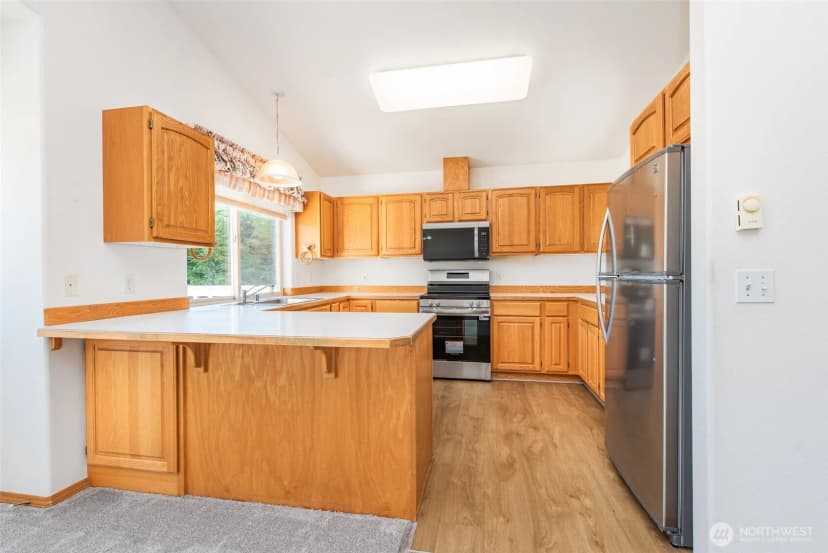 Property photo for 100 Bay View St, Sequim photo 17