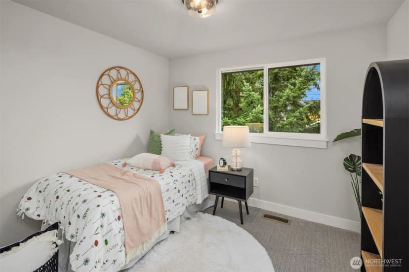 Property photo for 6008 116th Ave Ne, Kirkland photo 16