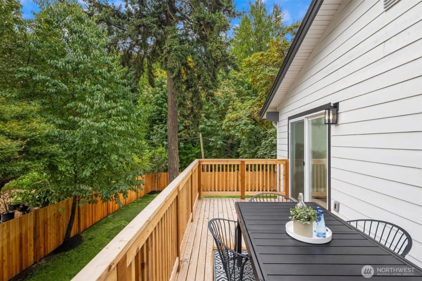 Property photo for 6008 116th Ave Ne, Kirkland photo 26