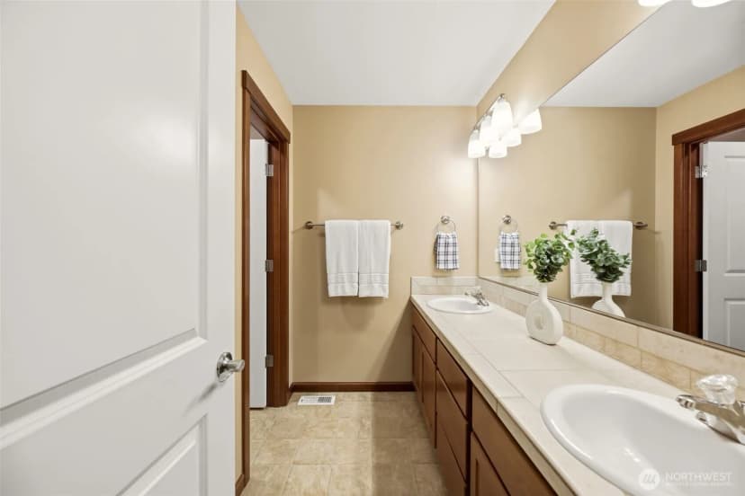 Property photo for 6727 180th Street Se, Snohomish photo 21