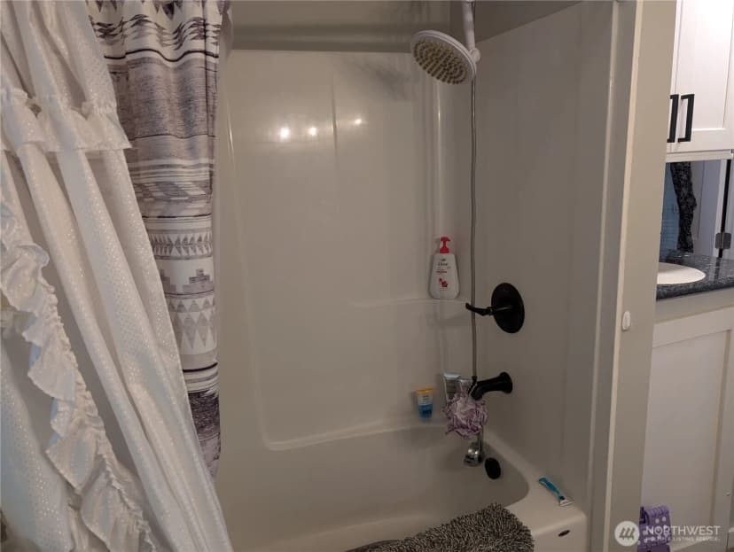 Property photo for 1419 14th Street Sw, Puyallup photo 12