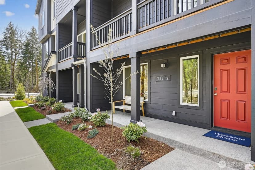 Property photo for 34112 Pinnacle Peak Avenue Se, Black Diamond photo 3