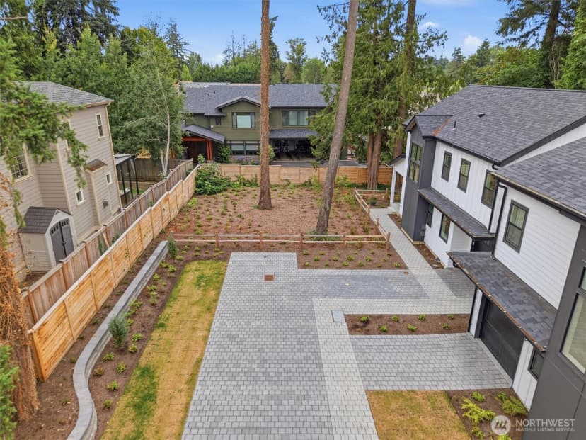 Property photo for 9012 124th Lane Ne, Kirkland photo 23