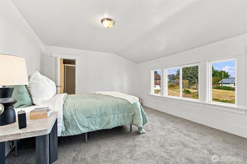 Property photo for 1702 S Ainsworth Avenue, Tacoma photo 20