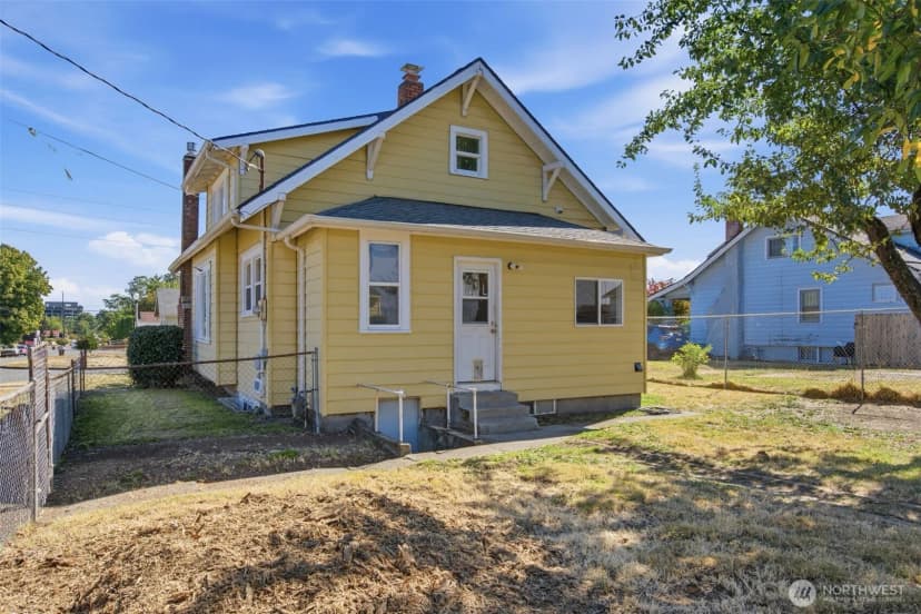 Property photo for 1702 S Ainsworth Avenue, Tacoma photo 27