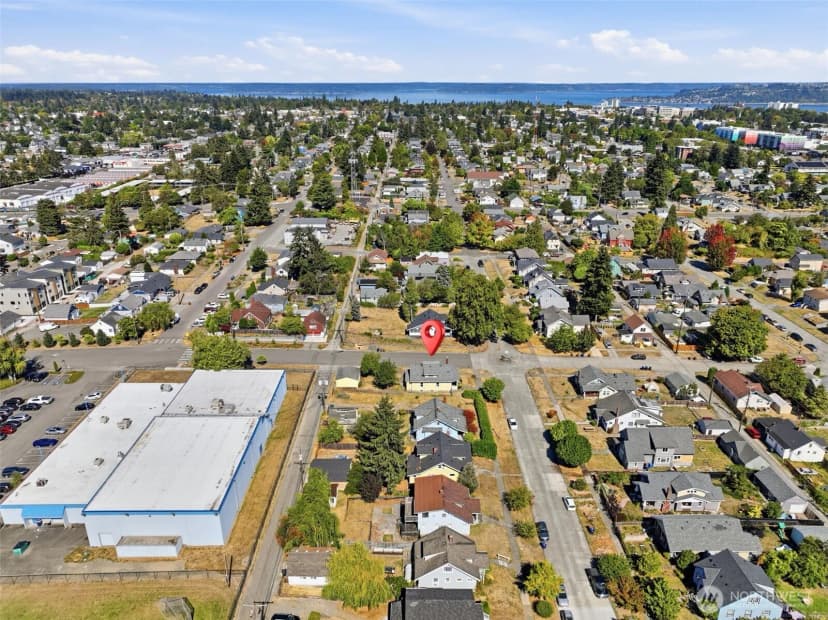 Property photo for 1702 S Ainsworth Avenue, Tacoma photo 31
