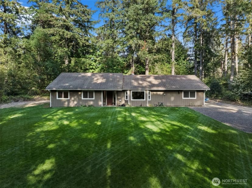Property photo for 8221 164th Street Nw, Gig Harbor photo 2