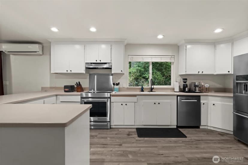 Property photo for 8221 164th Street Nw, Gig Harbor photo 13