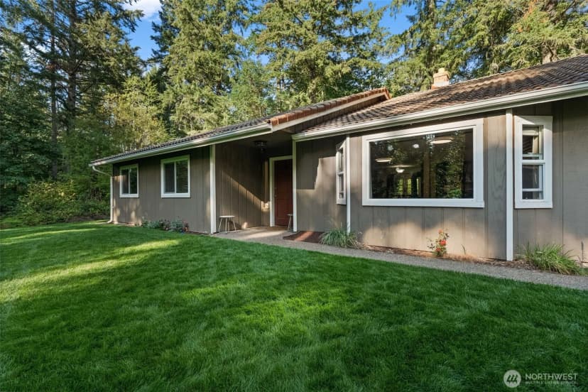 Property photo for 8221 164th Street Nw, Gig Harbor photo 4