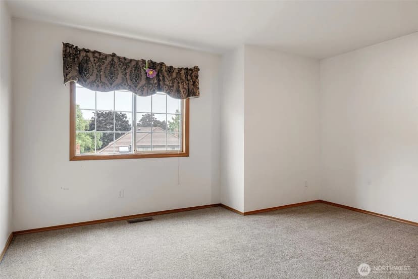 Property photo for 4639 Sw 328th Place, Federal Way photo 15