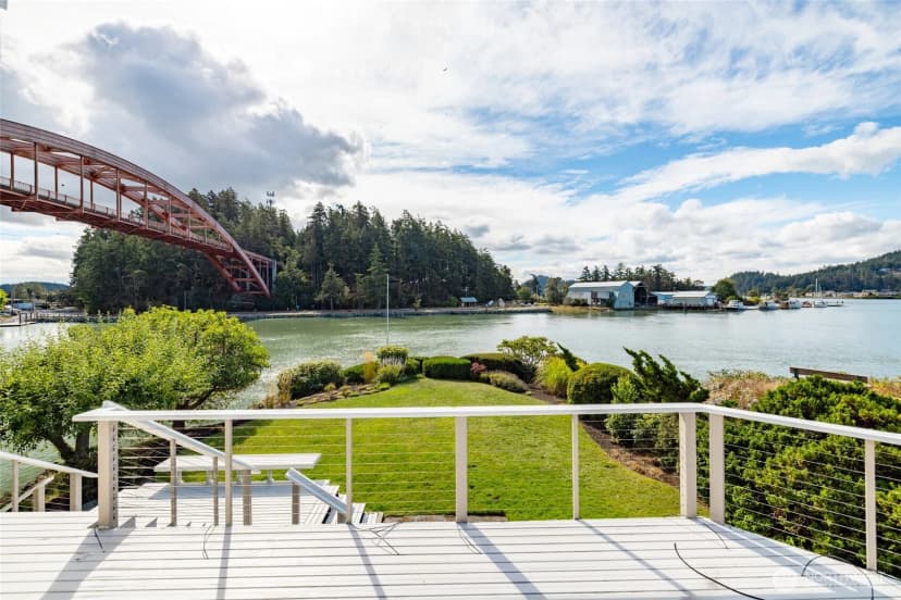 Property photo for 100 Samish Place, La Conner photo 24