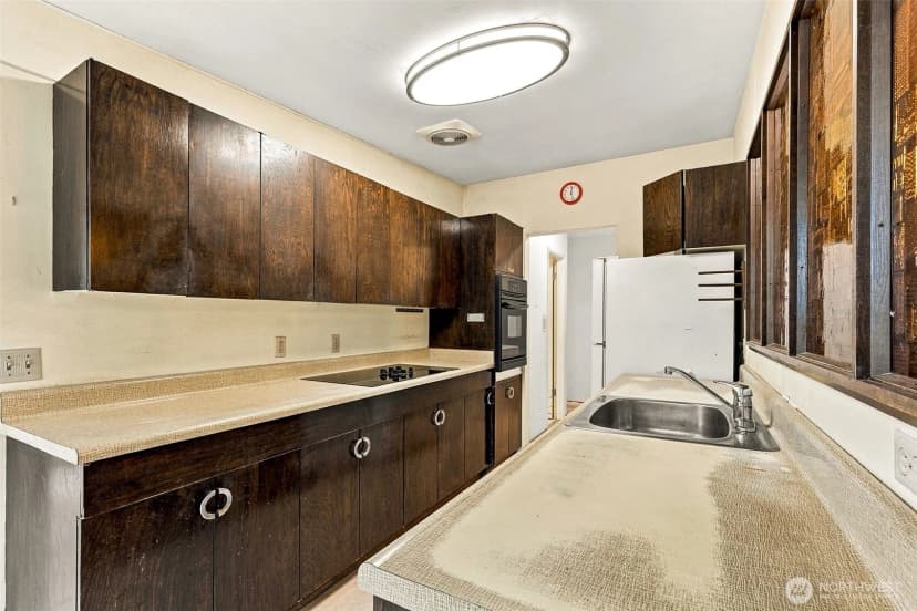Property photo for 15427 Se 9th Street, Bellevue photo 15