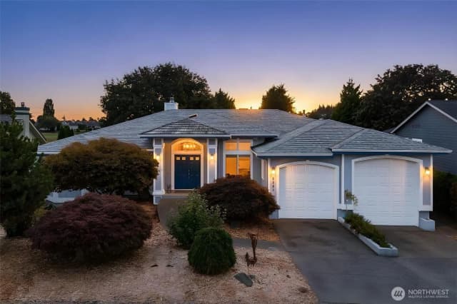 Property photo for 8285 Cowichan Road, Blaine