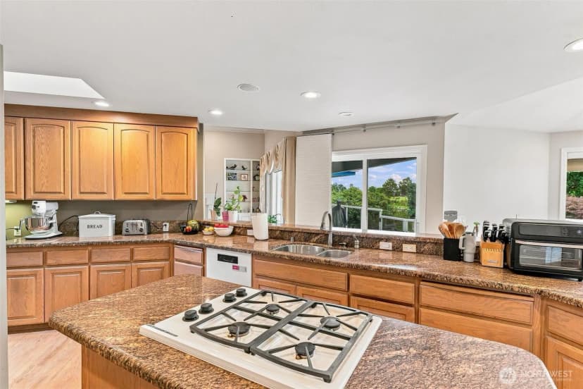 Property photo for 8285 Cowichan Road, Blaine photo 23