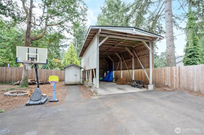 Property photo for 10023 Angle Lane Sw, Lakewood photo 39