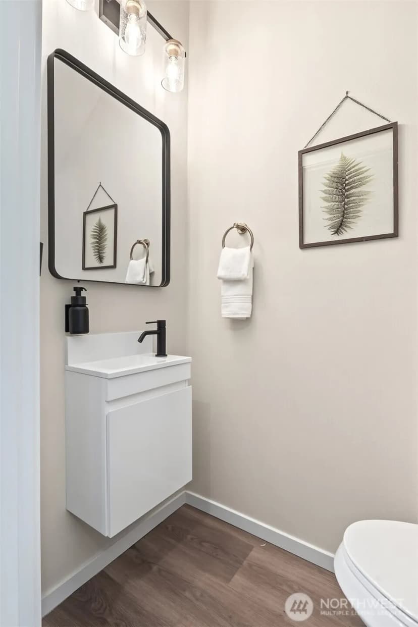 Property photo for 2429 Nw 64th Street #a, Seattle photo 17