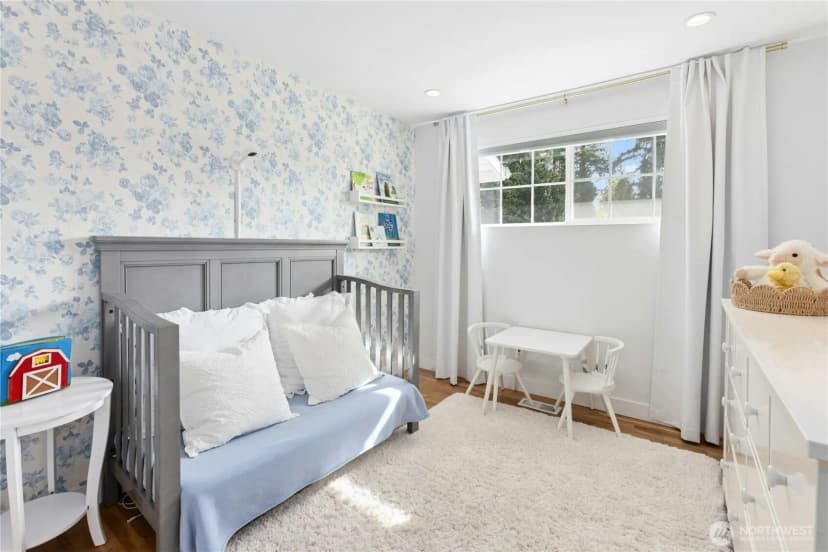 Property photo for 6913 125th Avenue Se, Newcastle photo 15