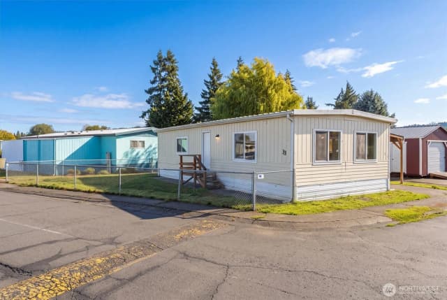 Property photo for 4400 Ocean Beach Highway #33, Longview photo 3