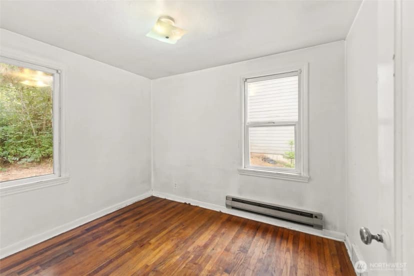 Property photo for 406 Windsor Way Ne, Renton photo 21