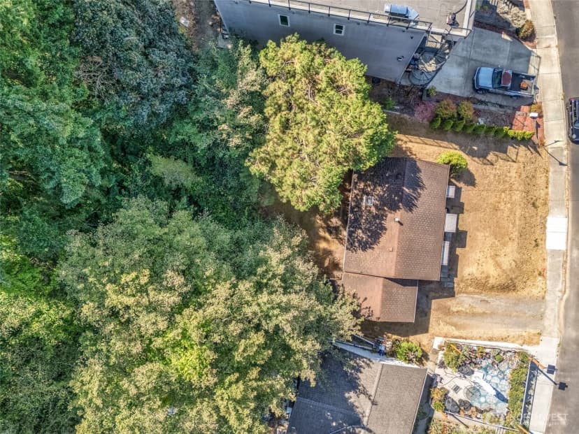 Property photo for 406 Windsor Way Ne, Renton photo 32