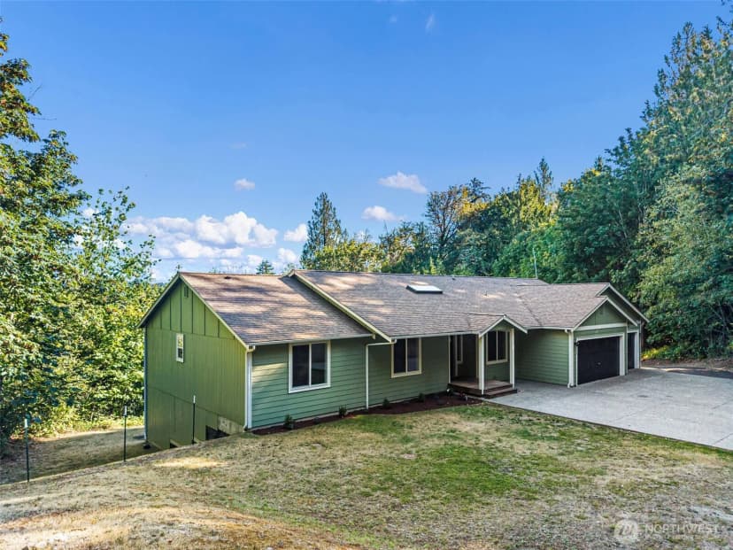 Property photo for 4959 Long Lake Road Se, Port Orchard photo 32