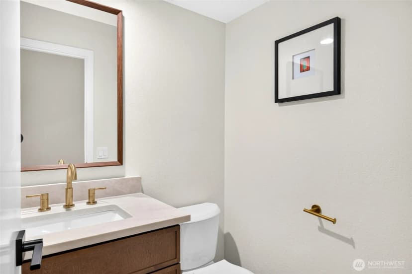 Property photo for 17405 Ne 136th Street, Redmond photo 20
