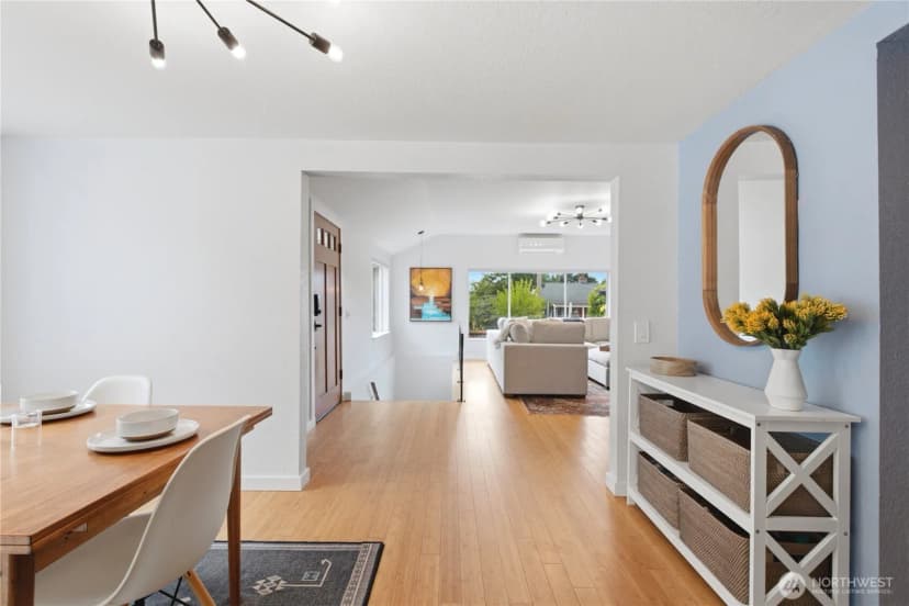 Property photo for 8012 25th Avenue Nw, Seattle photo 9