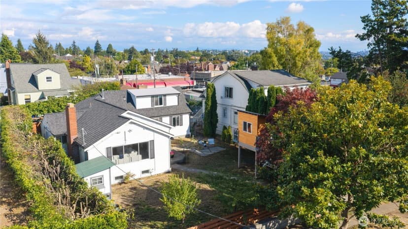 Property photo for 8012 25th Avenue Nw, Seattle photo 33
