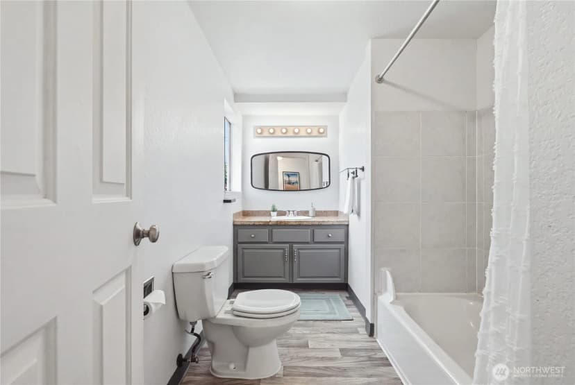 Property photo for 8012 25th Avenue Nw, Seattle photo 16