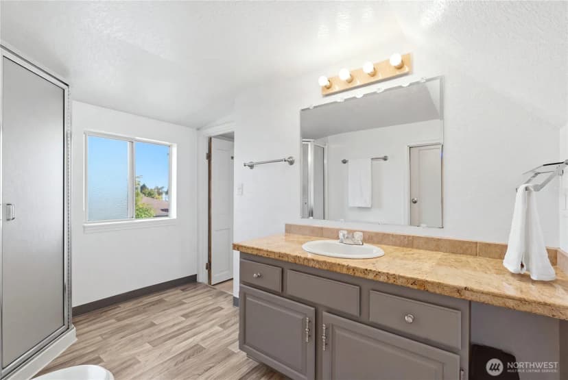 Property photo for 8012 25th Avenue Nw, Seattle photo 22
