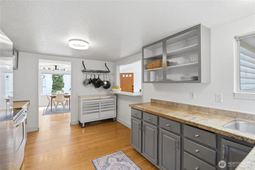 Property photo for 8012 25th Avenue Nw, Seattle photo 12