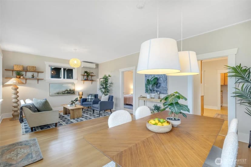 Property photo for 1820 S Weller Street, Seattle photo 8