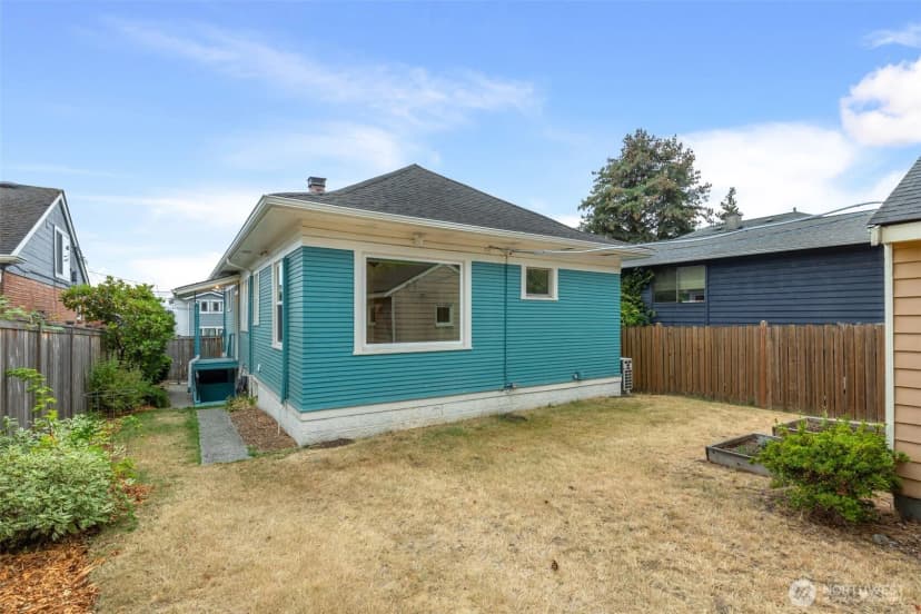 Property photo for 1820 S Weller Street, Seattle photo 26