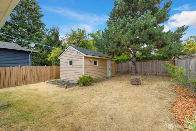 Property photo for 1820 S Weller Street, Seattle photo 28