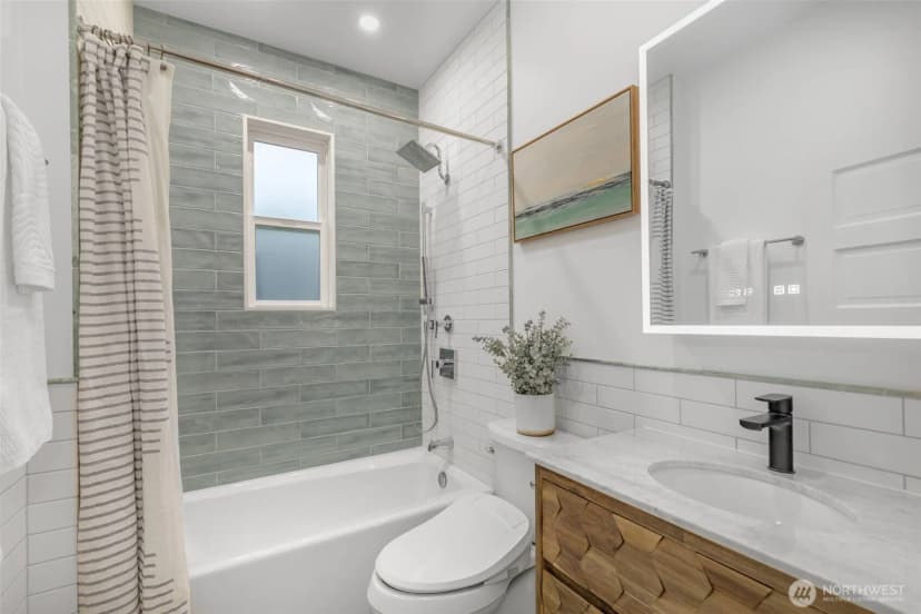 Property photo for 1820 S Weller Street, Seattle photo 22
