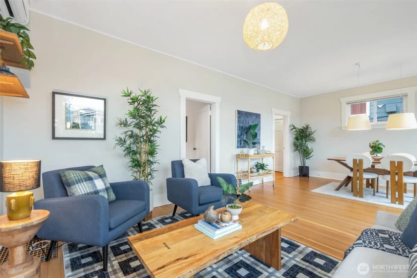 Property photo for 1820 S Weller Street, Seattle photo 6