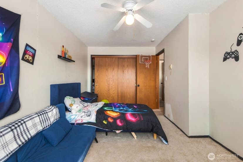 Property photo for 12404 Se 272nd Place #c, Kent photo 19