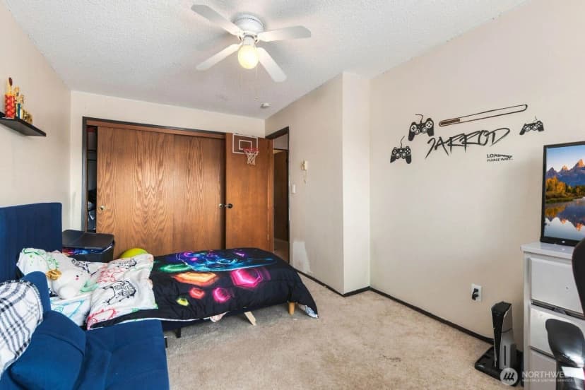 Property photo for 12404 Se 272nd Place #c, Kent photo 20