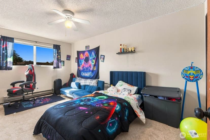 Property photo for 12404 Se 272nd Place #c, Kent photo 18