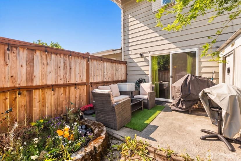 Property photo for 12404 Se 272nd Place #c, Kent photo 26