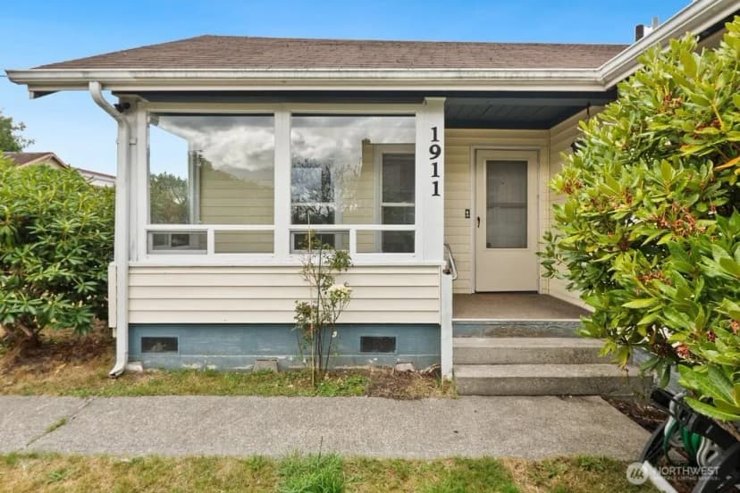 Property photo for 1911 17th Street, Everett photo 2