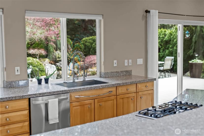 Property photo for 7801 Westlund Road, Arlington photo 17