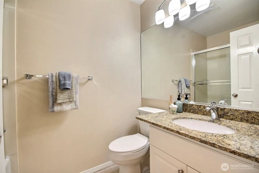 Property photo for 575 Elma Avenue Ne, Renton photo 26